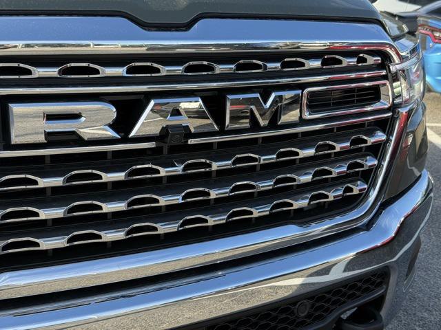 2026 RAM Ram 1500 RAM 1500 LIMITED LONGHORN CREW CAB 4X4 57 BOX