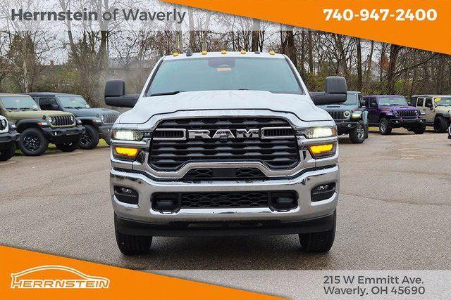 2026 RAM Ram 2500 RAM 2500 TRADESMAN CREW CAB 4X4 64 BOX