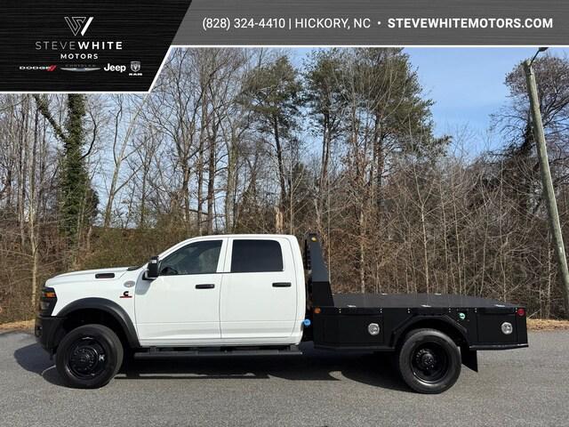 2026 RAM Ram 4500 Chassis Cab RAM 4500 TRADESMAN CHASSIS CREW CAB 4X4 60 CA 2026 RAM Ram 4500 Chassis Cab RAM 4500 TRADESMAN CHASSIS CREW CAB 4X4 60 CA