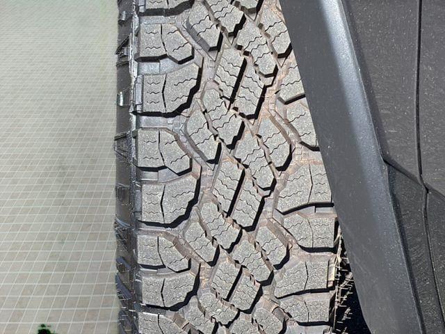 2026 Ram 1500 Rebel Crew Cab 4x4 5'7" Box