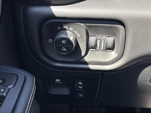 2026 Ram 1500 Rebel Crew Cab 4x4 5'7" Box