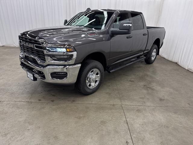 2026 RAM Ram 2500 RAM 2500 TRADESMAN CREW CAB 4X4 64 BOX