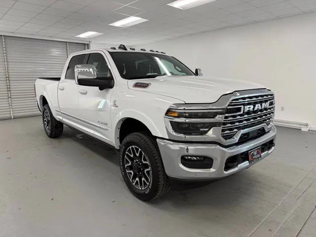 2026 Ram 3500 Limited Crew Cab 4x4 64 Box