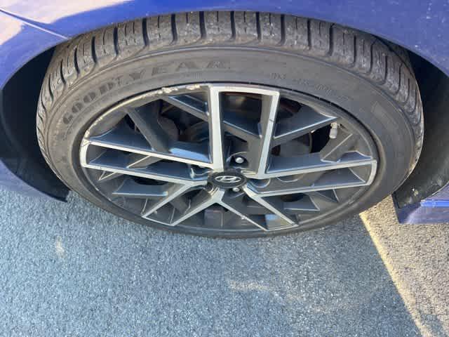 2020 Hyundai Elantra Sport