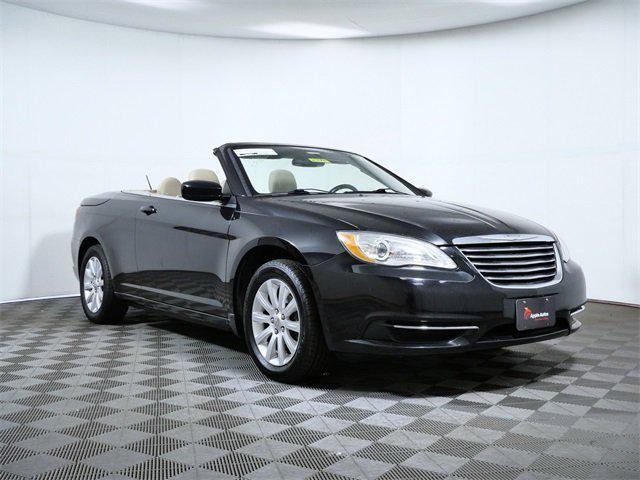 2013 Chrysler 200 Touring 2013 Chrysler 200 Touring