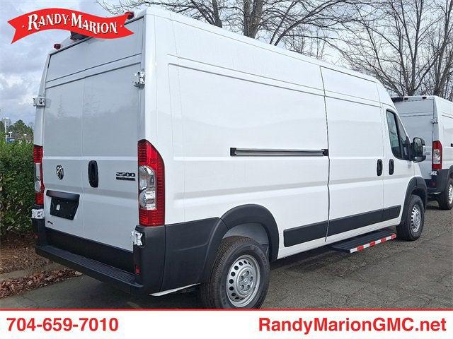 2025 RAM ProMaster 2500 Cargo Van Tradesman High Roof 159 WB w/Pass Seat