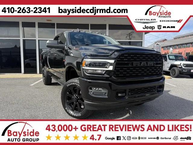 2022 RAM 2500 Big Horn Crew Cab 4x4 64 Box 2022 RAM 2500 Big Horn Crew Cab 4x4 64 Box