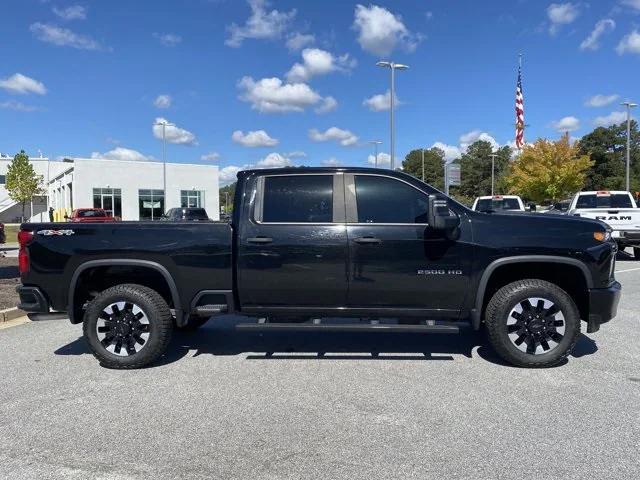 2020 Chevrolet Silverado 2500HD 4WD Crew Cab Standard Bed Custom