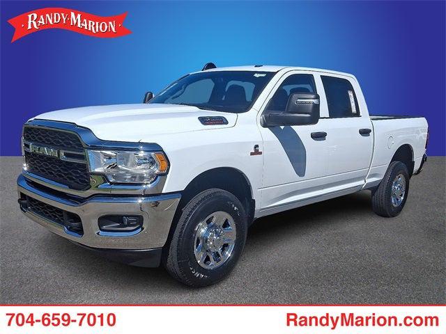 2023 RAM 3500 Tradesman Crew Cab 4x4 64 Box 2023 RAM 3500 Tradesman Crew Cab 4x4 64 Box