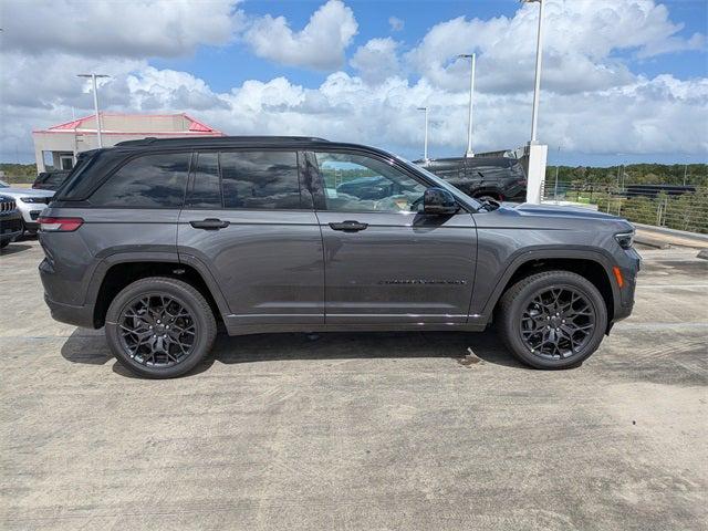 2025 Jeep Grand Cherokee GRAND CHEROKEE SUMMIT RESERVE 4X4