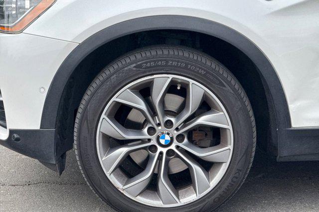 2017 BMW X4 xDrive28i