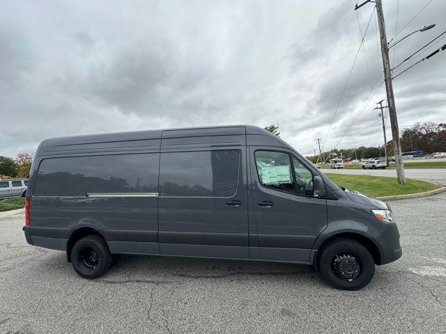 2026 Mercedes-Benz Sprinter 3500 High Roof 4-Cyl Diesel HO