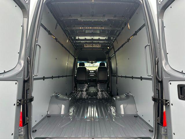 2026 Mercedes-Benz Sprinter 3500 High Roof 4-Cyl Diesel HO