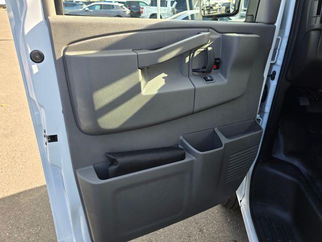 2025 Chevrolet Express Cutaway Work Van