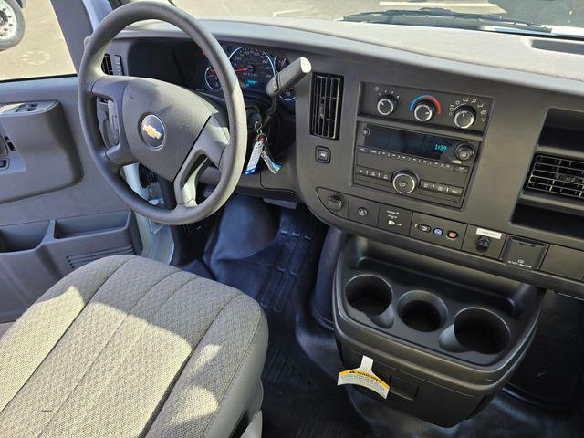 2025 Chevrolet Express Cutaway Work Van