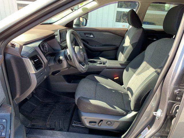 2022 Nissan Rogue SV Intelligent AWD