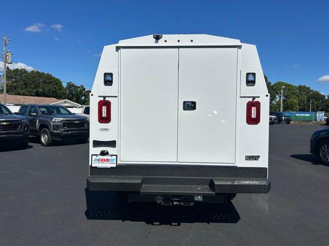 2025 Chevrolet Express Cutaway Work Van