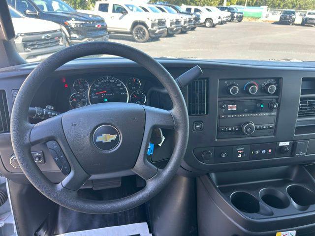 2025 Chevrolet Express Cutaway Work Van