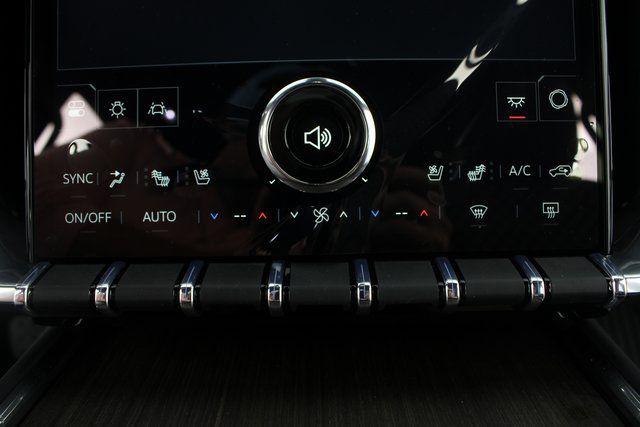 2026 GMC Acadia Denali AWD