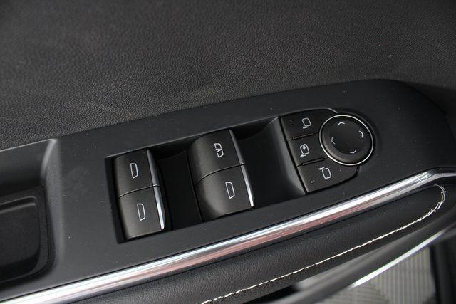 2026 GMC Acadia Denali AWD