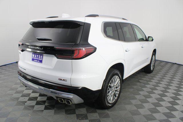 2026 GMC Acadia Denali AWD