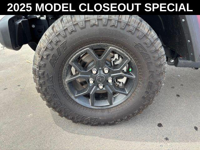 2025 Jeep Wrangler 4-Door Willys 4x4