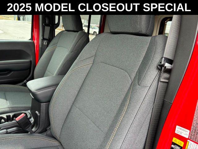 2025 Jeep Wrangler 4-Door Willys 4x4