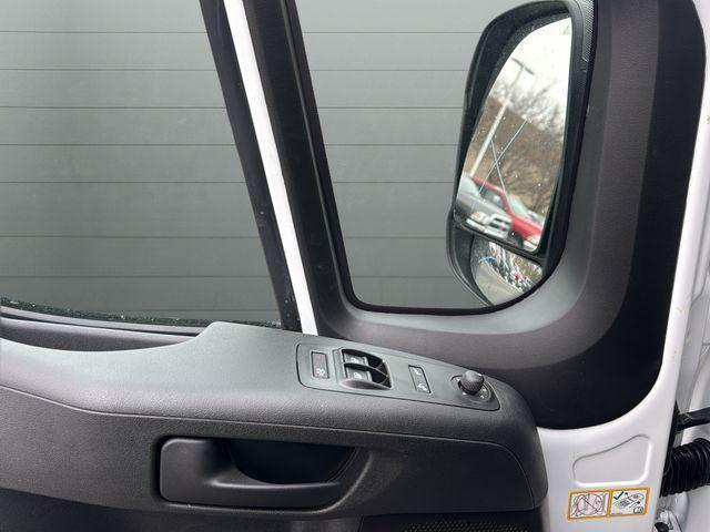 2026 Ram ProMaster Cargo Van SLT