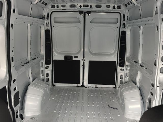 2026 Ram ProMaster Cargo Van SLT