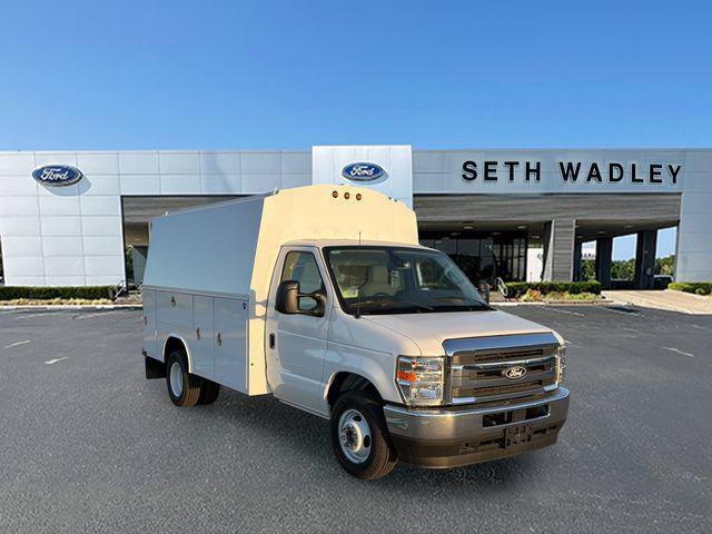 2026 Ford E-350 Cutaway Base for sale in Pauls Valley, OK