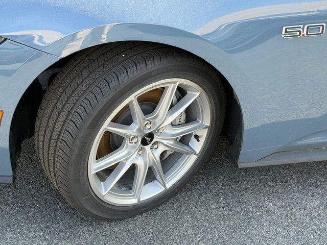 2025 Ford Mustang GT Premium Fastback