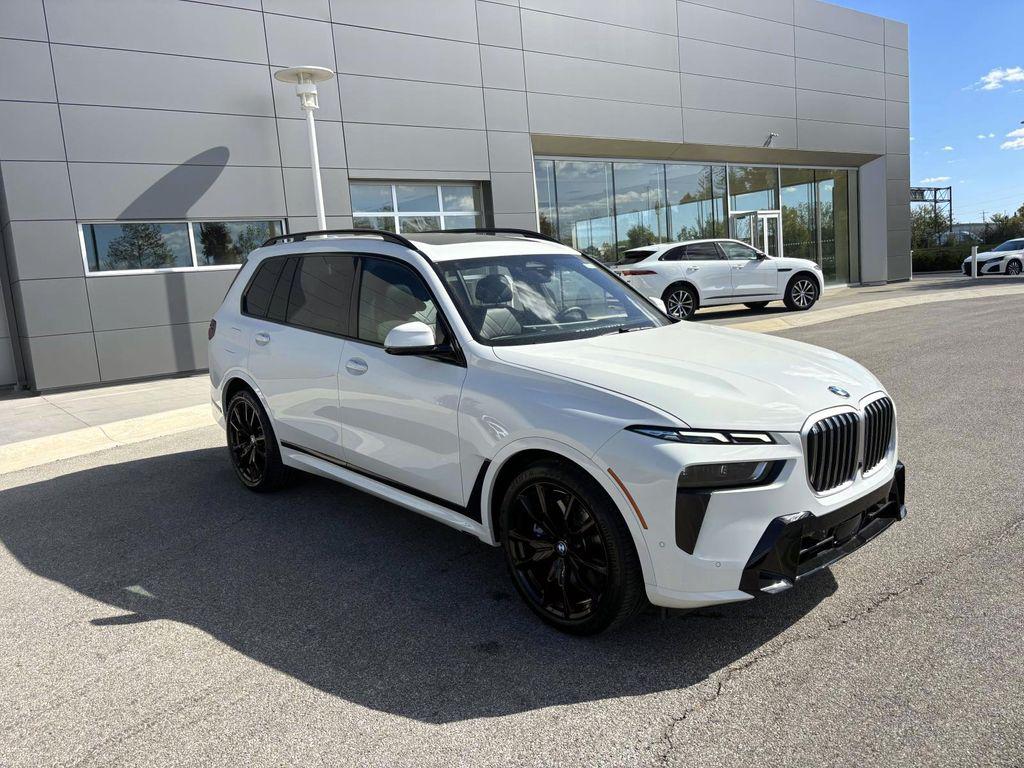 /2023 BMW X7