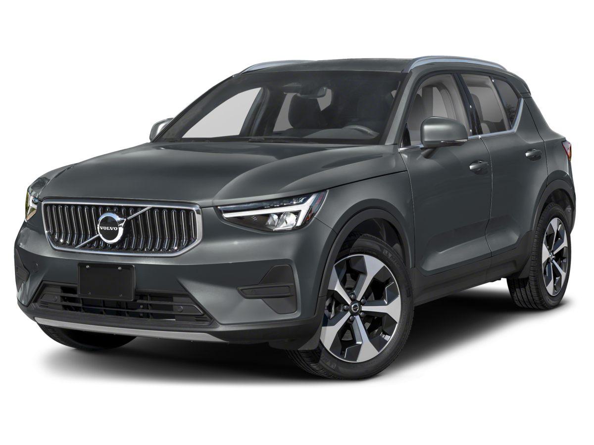 /2025 Volvo XC40