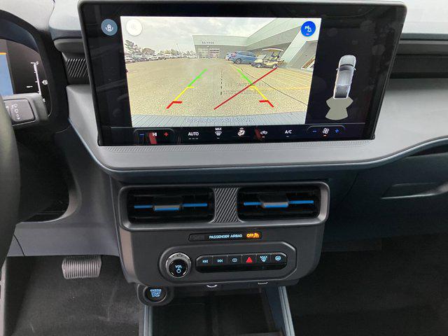 2025 Ford Maverick Lobo Standard