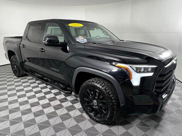 2024 Toyota Tundra Limited's photo