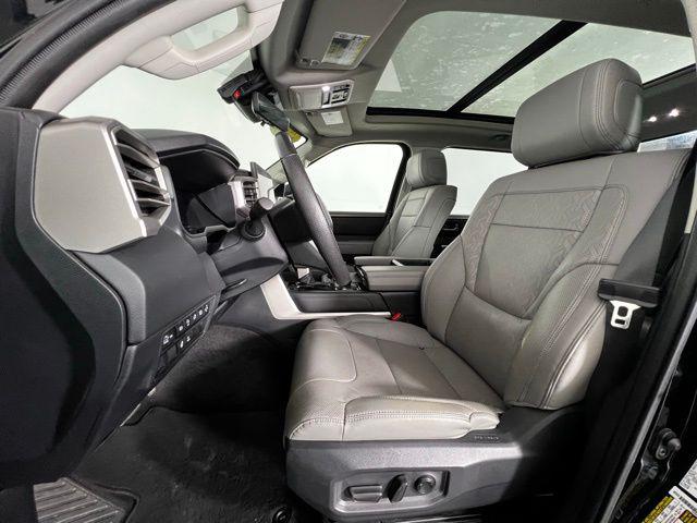 2024 Toyota Tundra Limited - Photo 11