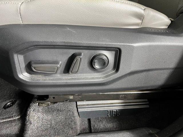 2024 Toyota Tundra Limited - Photo 17