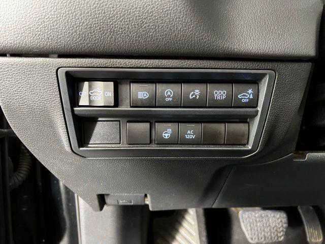 2024 Toyota Tundra Limited - Photo 18