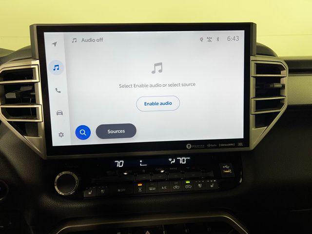 2024 Toyota Tundra Limited - Photo 21