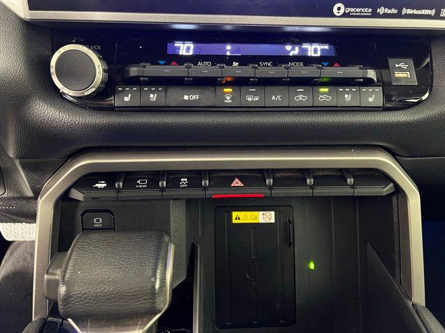 2024 Toyota Tundra Limited - Photo 24