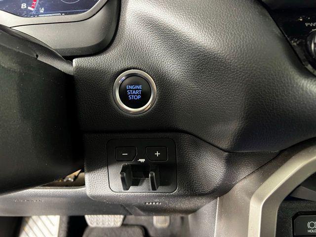 2024 Toyota Tundra Limited - Photo 27