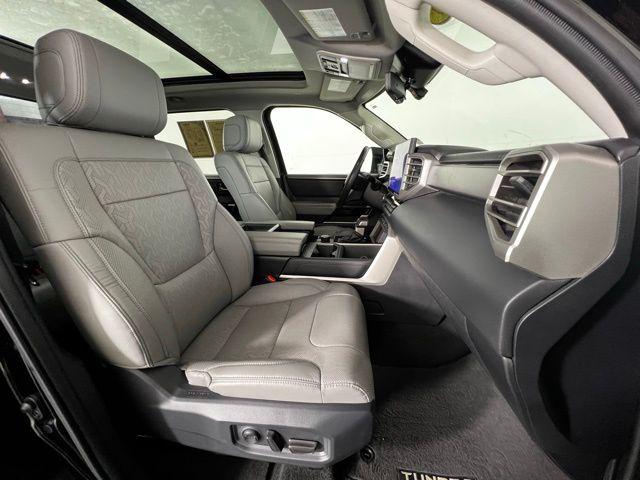 2024 Toyota Tundra Limited - Photo 46