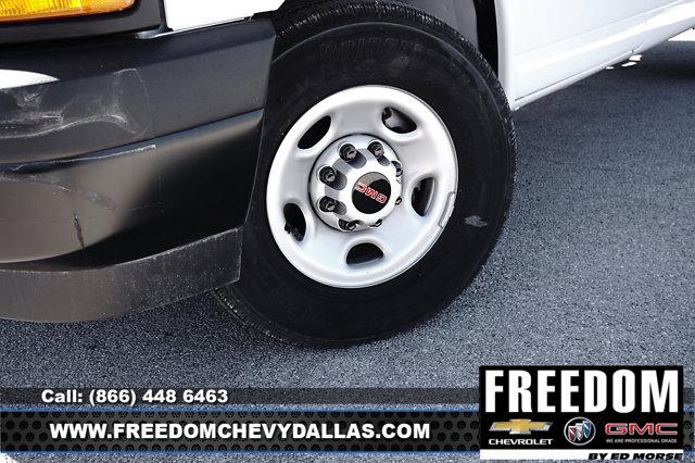 2025 GMC Savana Cargo RWD 2500 Regular Wheelbase Work Van