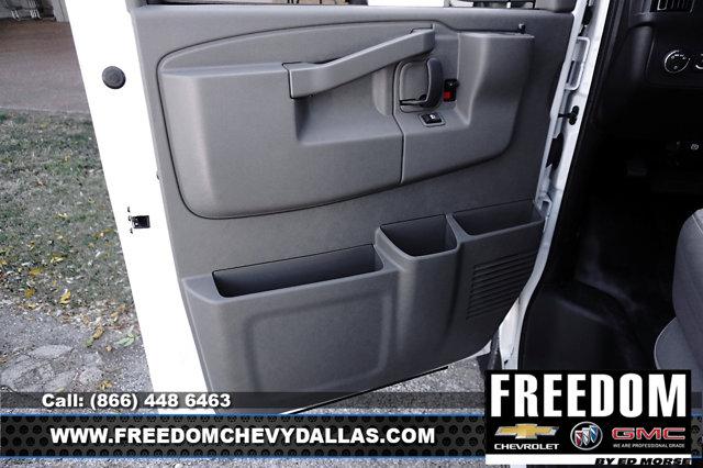 2025 GMC Savana Cargo RWD 2500 Regular Wheelbase Work Van