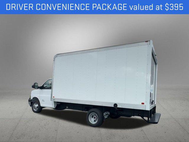 2025 GMC Savana Cutaway 4500 Van