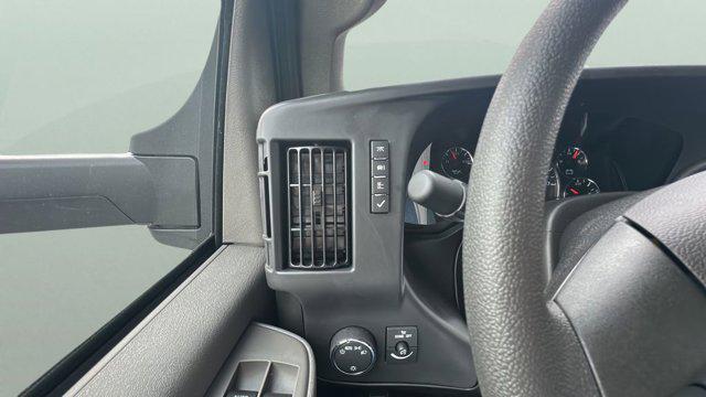 2025 GMC Savana Cutaway 4500 Van