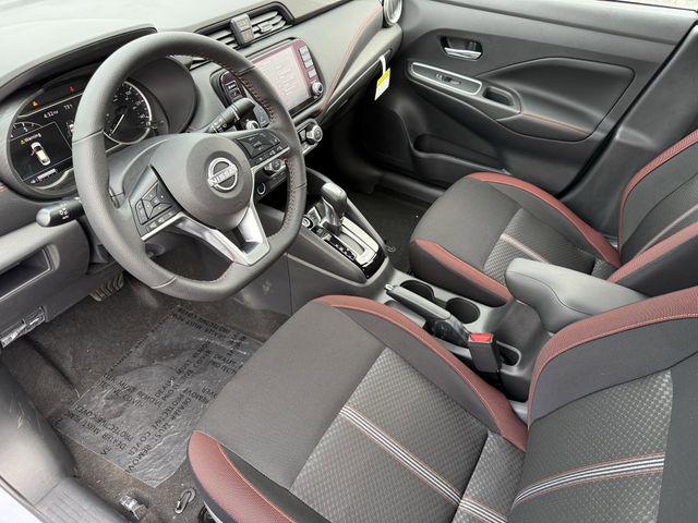 2025 Nissan Versa 1.6 SR