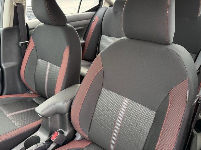 2025 Nissan Versa 1.6 SR