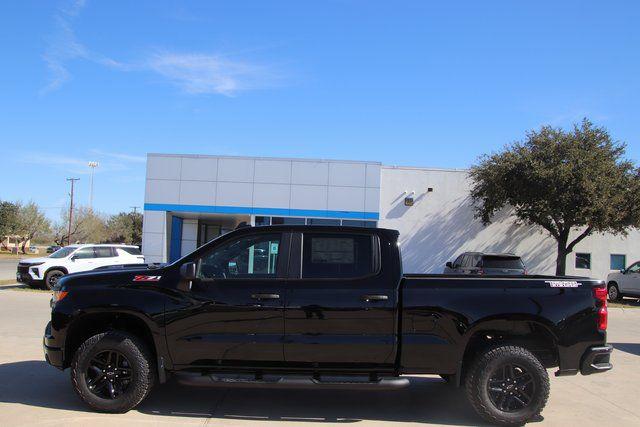 2026 Chevrolet Silverado 1500 4WD Crew Cab Standard Bed Custom Trail Boss