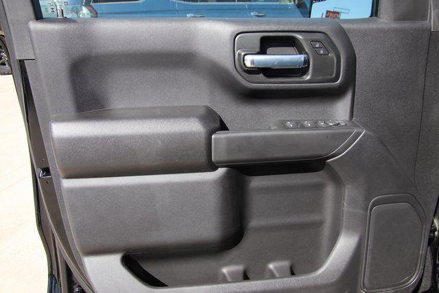 2026 Chevrolet Silverado 1500 4WD Crew Cab Standard Bed Custom Trail Boss